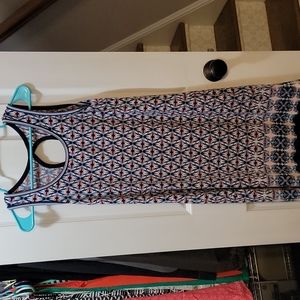 Max Studio keyhole back dress